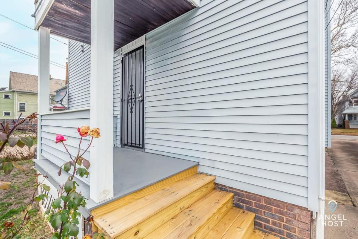 Beautifully Remodeled Duplex Apt In West Blvd Cleveland Ngoại thất bức ảnh
