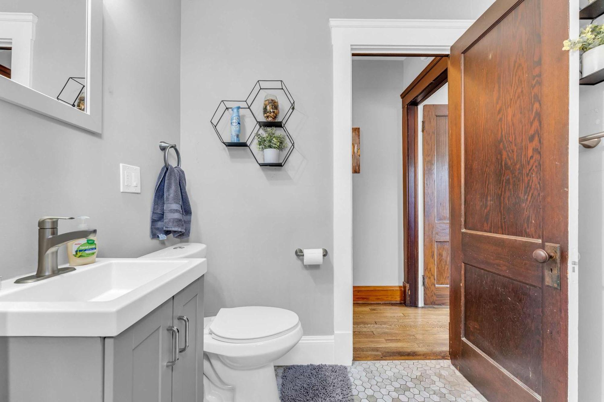 Beautifully Remodeled Duplex Apt In West Blvd Cleveland Ngoại thất bức ảnh