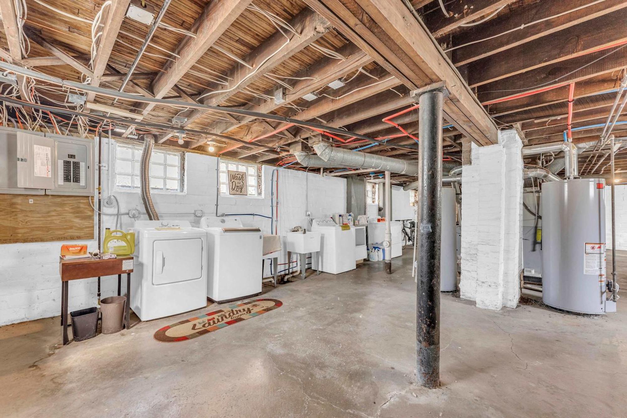 Beautifully Remodeled Duplex Apt In West Blvd Cleveland Ngoại thất bức ảnh