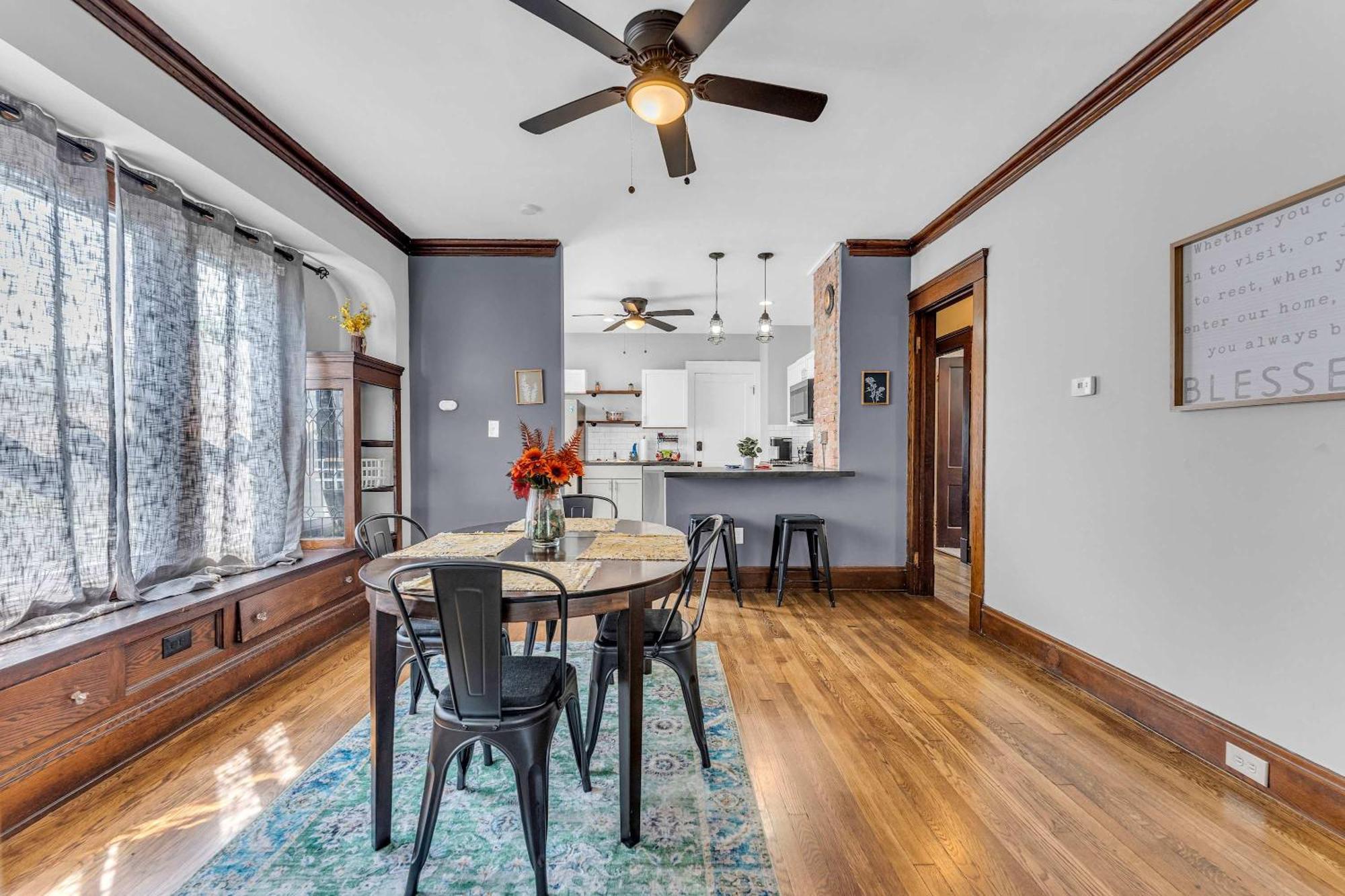 Beautifully Remodeled Duplex Apt In West Blvd Cleveland Ngoại thất bức ảnh